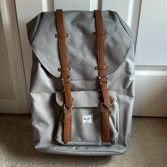 Herschel bookbag. Never used! NWOT s-l400.jpg main image 2